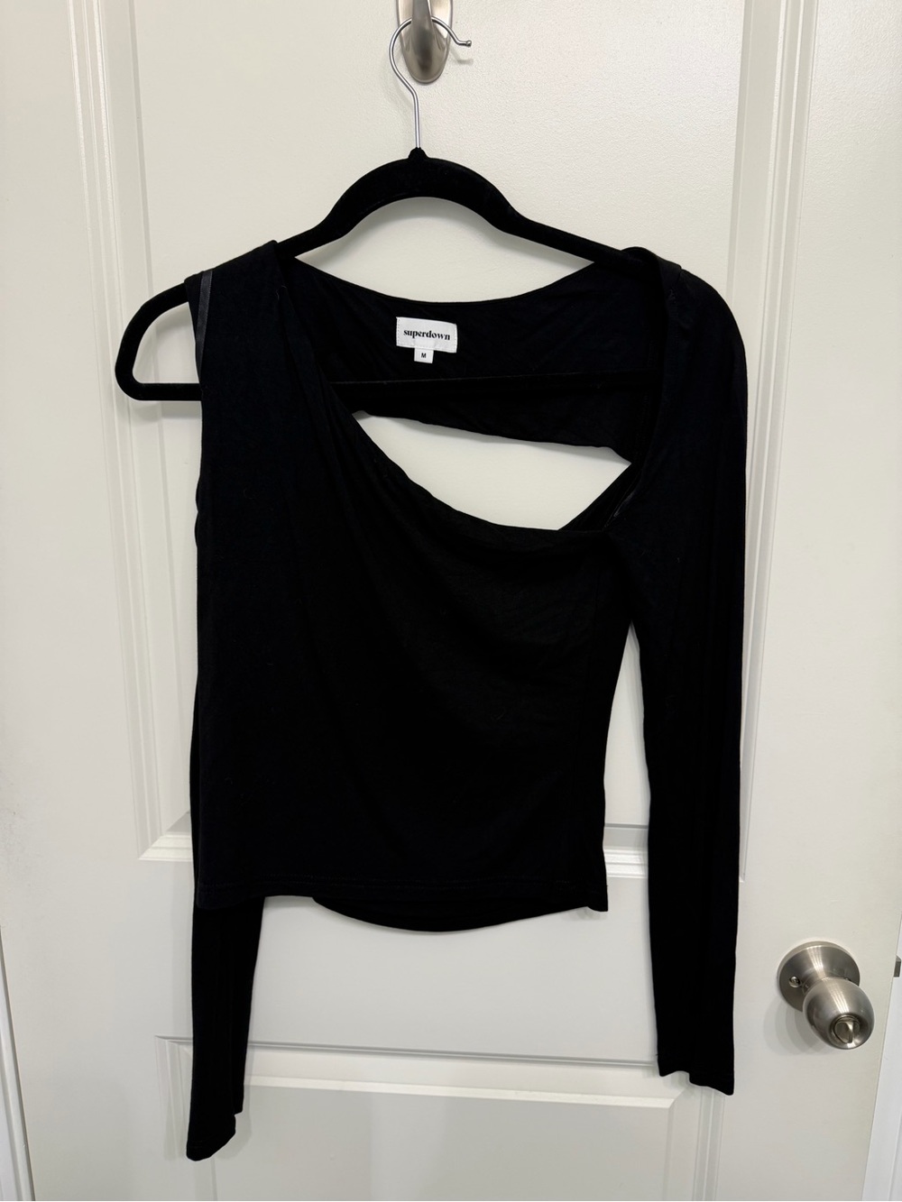 superdown Cut Out Top - Picture 3 of 5